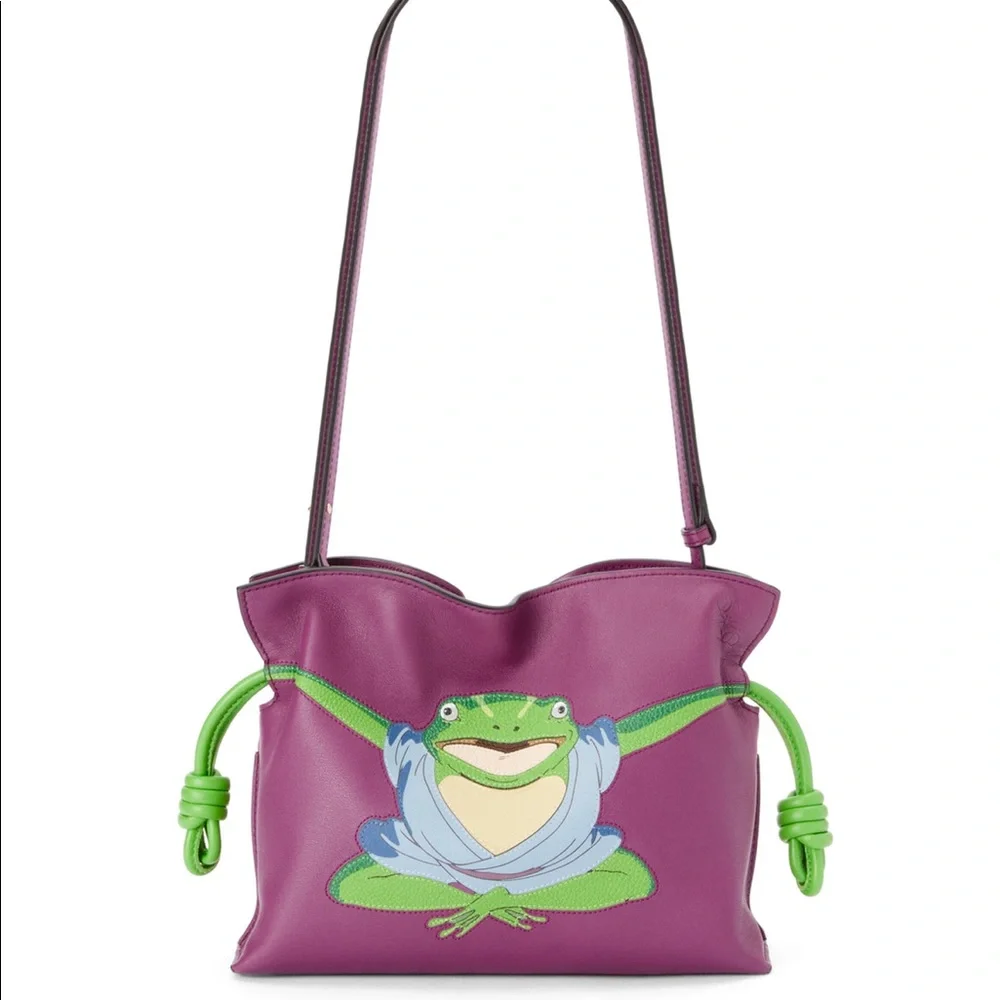 Loewe X Spirited Away Aogaeru Flamenco Frog Clutch - Picture 5 of 8